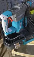 Total Rotary Hammer 1800W with Chisels & Bits - 3