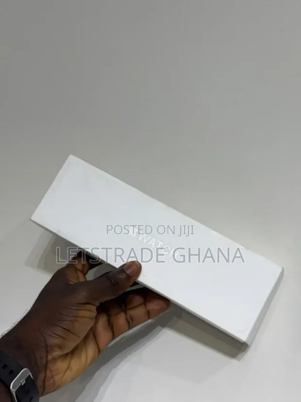 Apple Watch Series 11 46mm GPS Only - 1