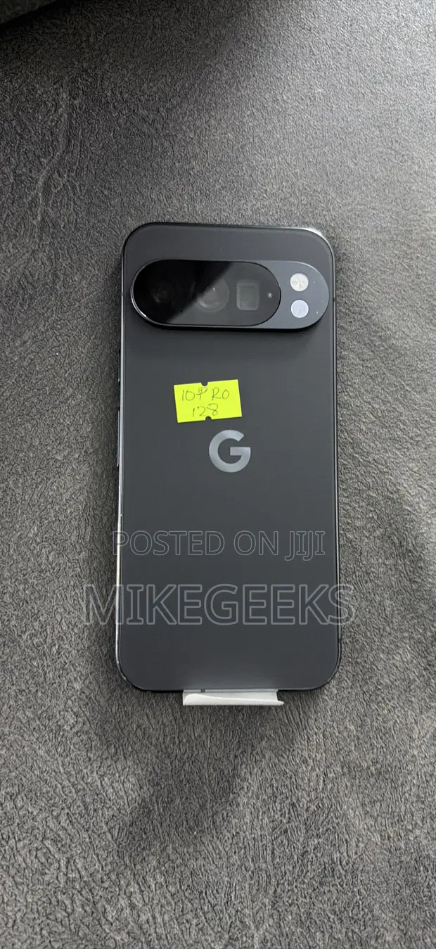 New Google Pixel 10 Pro 5G 128GB Black - 1