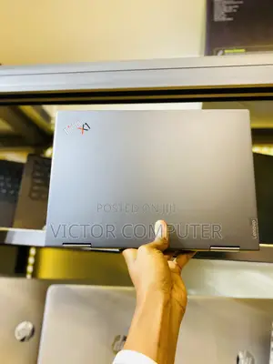 Lenovo ThinkPad X1 Yoga Laptop - Intel Core i5, 16GB RAM, 512GB SSD