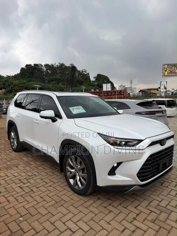 Toyota Grand Highlander 2024 - 1