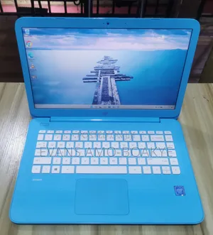 HP Stream 14 Laptop - 4GB RAM, 32GB eMMC