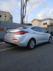 2015 Hyundai Elantra SE Sedan - 5