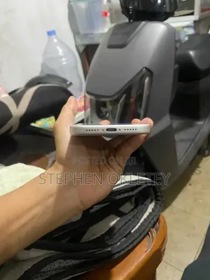 Apple iPhone 17 Pro 256GB White