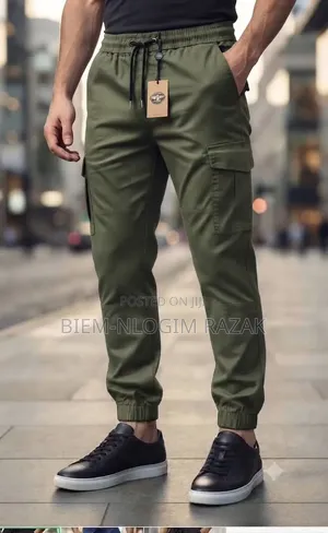 Plain Bumper Cargo Pants