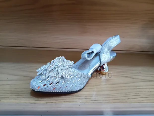 Silver Glitter Ladies' Heels - 1