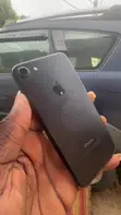 Apple iPhone 7 128GB Black - 1