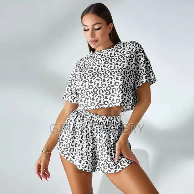 Safi Set Two Piece Loungewear - 1