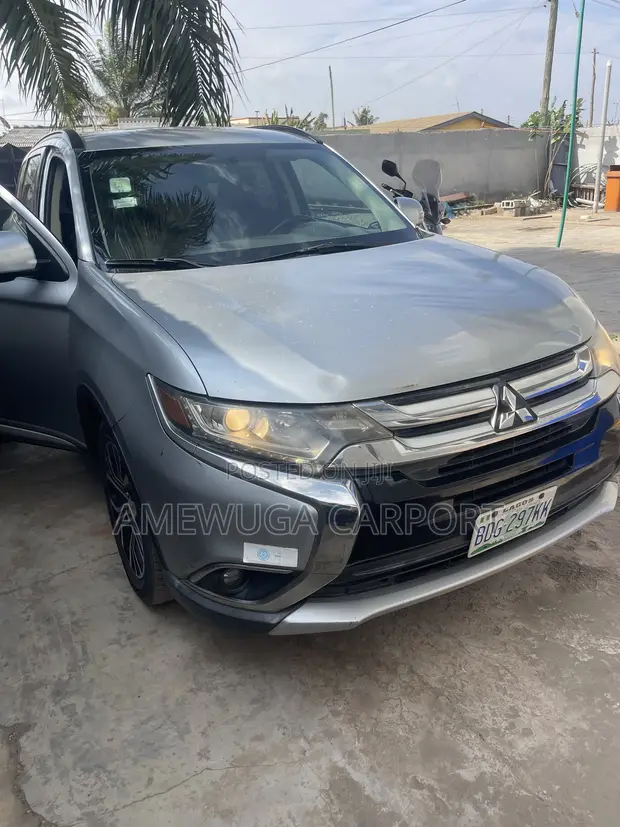 Mitsubishi Outlander 2.4 PHEV AWD 2016 Silver - 1