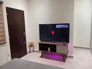 Furnished Studio Apartment - Airport Residential (Daily/Weekly/Monthly)