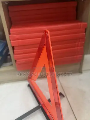 NRSA Standard Reflective Warning Triangles (3-Pack)