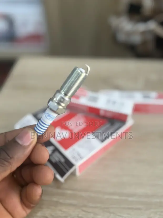 OEM Motorcraft SP-548 Spark Plugs for Ford F-150 - 1