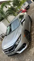 Honda Civic 2019 Silver - 2