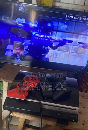 Sony PlayStation 3 with 2 Controllers