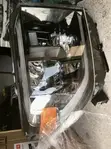 Toyota Tundra 2014-2021 Headlight Pair (Brand New) - 1