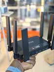 DNXT Portable 4G LTE Wi-Fi 6 Router with Built-in Battery - 2