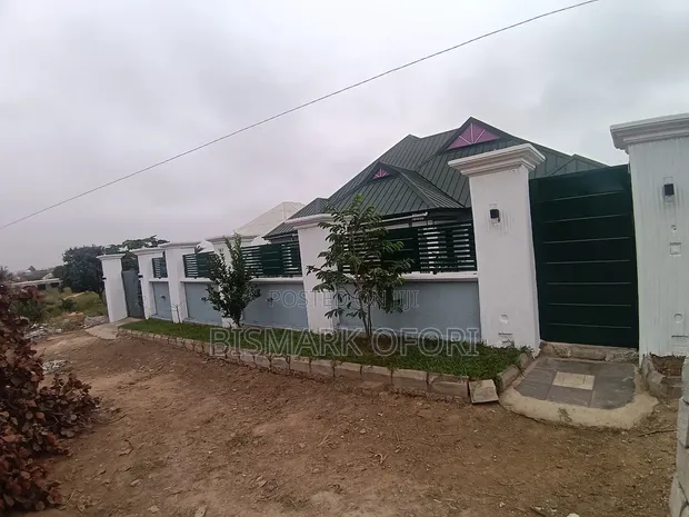 Furnished 4-Bedroom Villa for Rent in Bosomtwe - 1