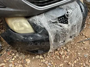 Toyota Yaris 2010-2012 Hatchback Front Cut
