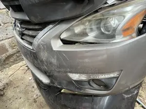 Nissan Altima 2012-2013 Front Cut