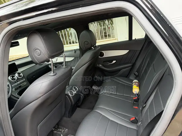 2022 Mercedes-Benz GLC-Class Black - 1