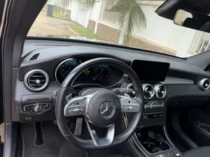 2022 Mercedes-Benz GLC-Class Black