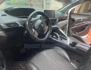 Peugeot 5008 2017 White