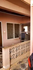 1 Bedroom Room & Parlour Self-Contained in Bert, Last Stop - 1