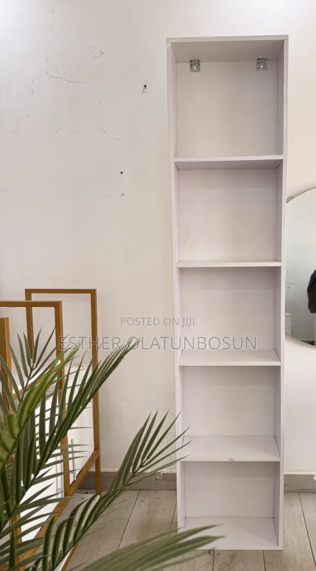 LV Shelves - 4 Tier Rectangular - 1