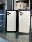 New Apple iPhone 11 Pro Max 64GB Black - 4