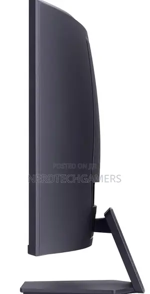 LG 32GS60QC Ultragear 32-inch Curved Gaming Monitor