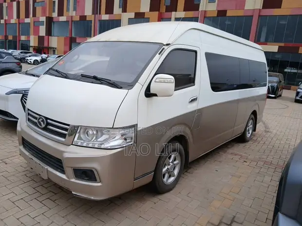 King Long Airport Shuttle Coach 2018 - 1