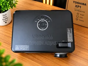 Toshiba TDP-XP1 DLP Projector