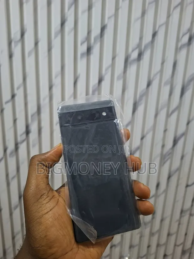 New Google Pixel 6a 128GB Black - 1