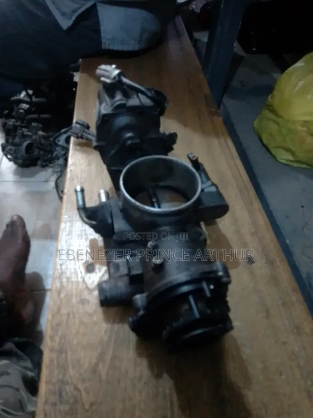 Vehicle Body Throttle - Toyota Tundra - 1