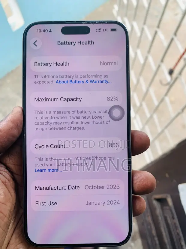 Apple iPhone 15 Pro Max 256GB Silver - 1