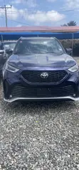 Toyota Highlander 2024 Gray - 2