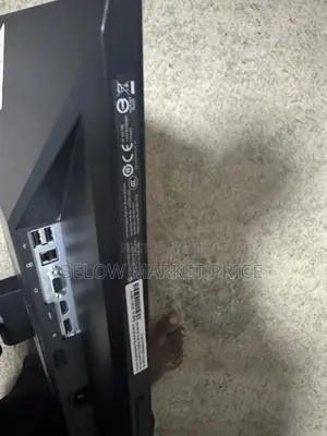 HP EliteDisplay E24i G4 24-Inch Monitor