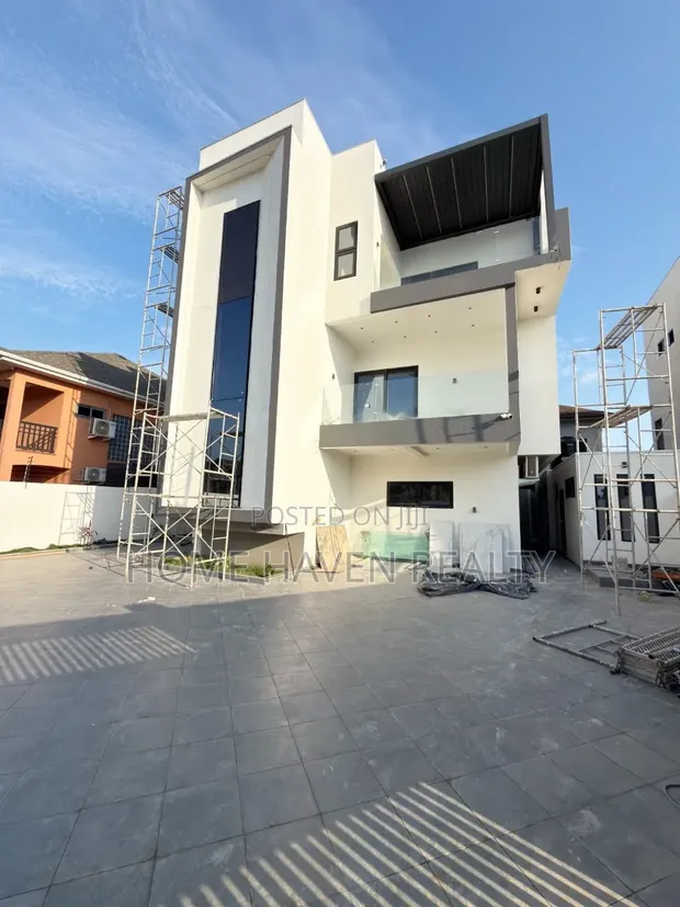4 Bedroom House with Boys Quarters, East Legon Adjiriganor - 1