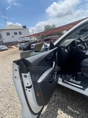 Audi Q8 3.0T Premium AWD quattro 2019 White