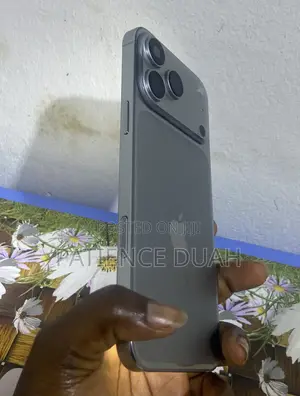New Apple iPhone 17 Pro Max 1TB Silver