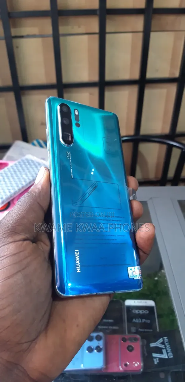 New Huawei P30 Pro 128GB Blue - 1