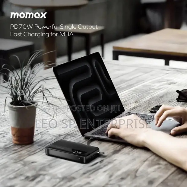 Momax Laptop Power Bank 70W PD - 1