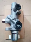 Genuine Cardone Ford F150 Brake Master Cylinder - 5