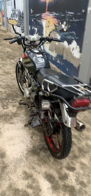 Royal RY125 Motorcycle 2023 Black