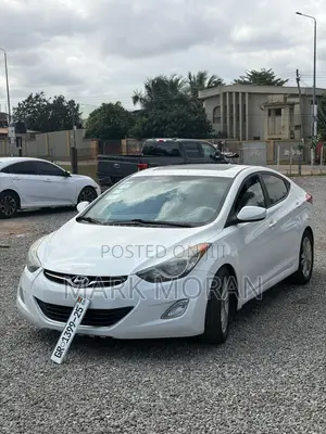 Hyundai Elantra 2013 White