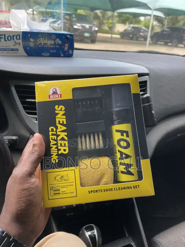 Sneaker Cleaning Set - 1