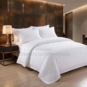 Luxury Hotel Standard White Bedsheet Set