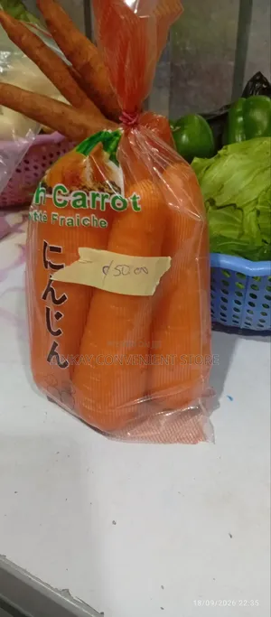 Fresh Carrots for Sale