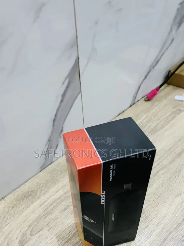 Bose SoundLink Flex Bluetooth Speaker - Brand New - 1
