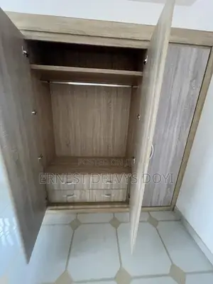 4 Bedroom Mansion for Sale in Ghana Flag